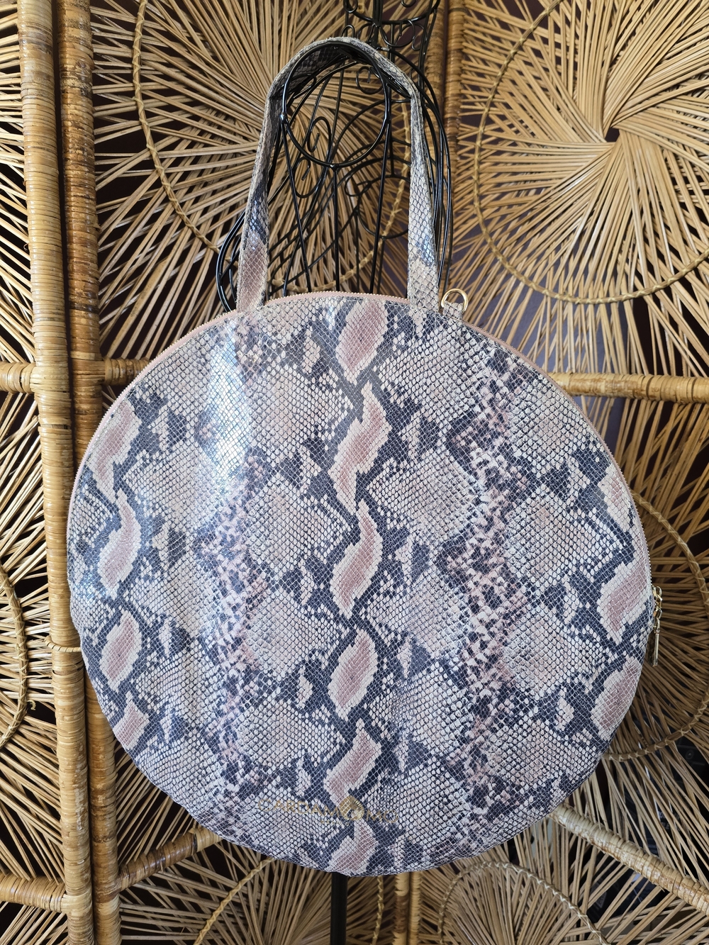 π€ Round Snake-Print Tote Bag in Purple